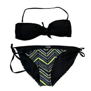 Mossimo‎ Black and Green Y2K Crochet 2 Piece Bikini, Large